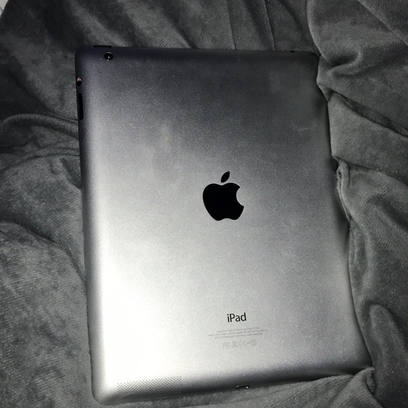 Apple IPad 4th generation with Retina Display - Picture 2 of 3